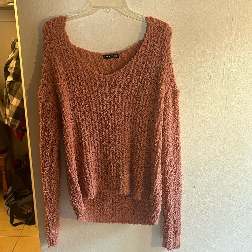 Oversized SHEIN pink knitted sweater